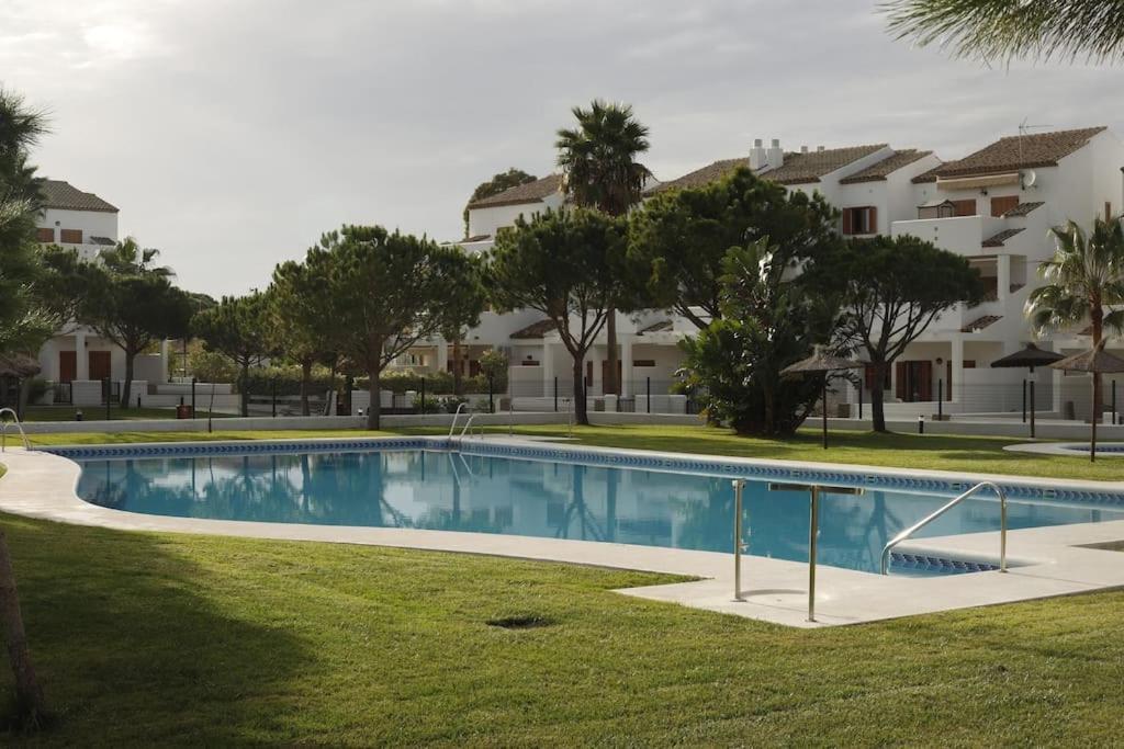 Precioso Apartamento A 700 M Del Mar Chiclana de la Frontera Εξωτερικό φωτογραφία