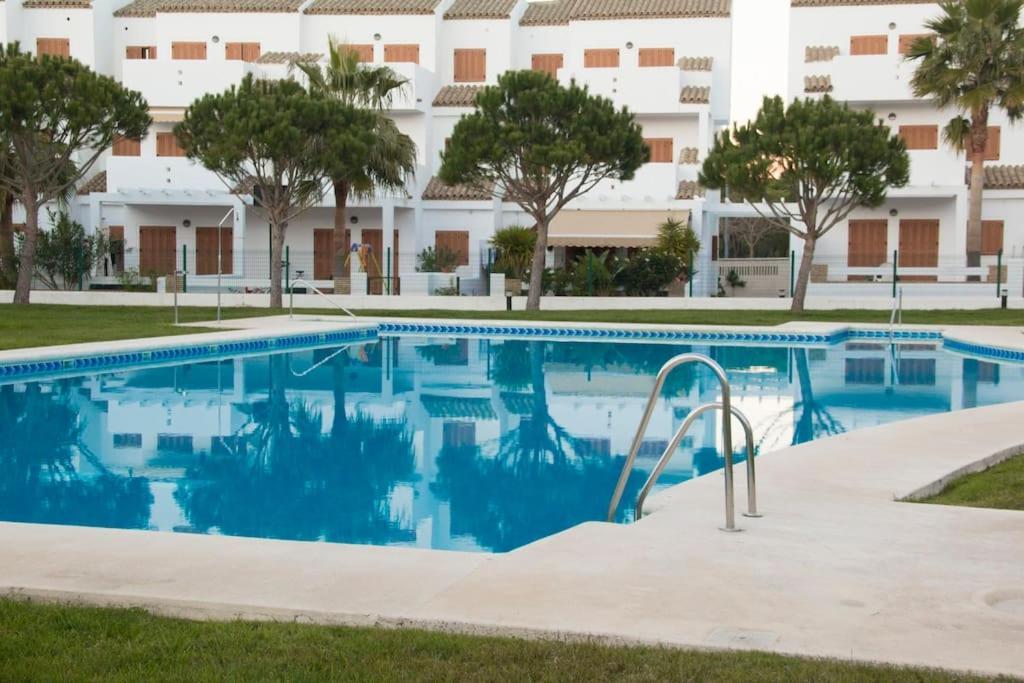 Precioso Apartamento A 700 M Del Mar Chiclana de la Frontera Εξωτερικό φωτογραφία